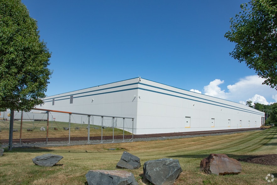 500 Old Post Rd, Aberdeen, MD 21001 Harford Gateway Distribution