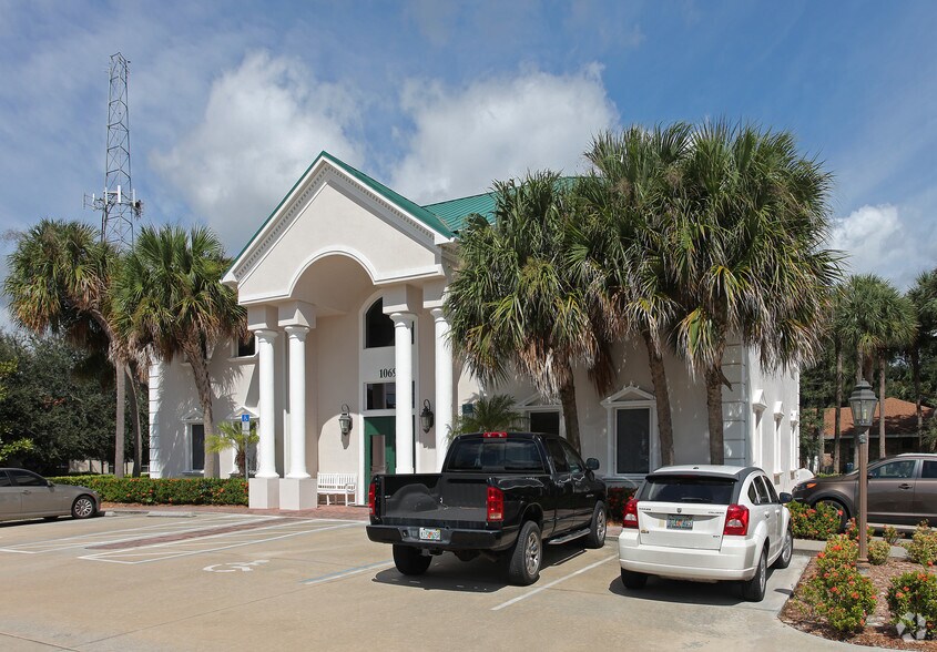 1069 Main St, Sebastian, FL for sale - Primary Photo - Image 1 of 1