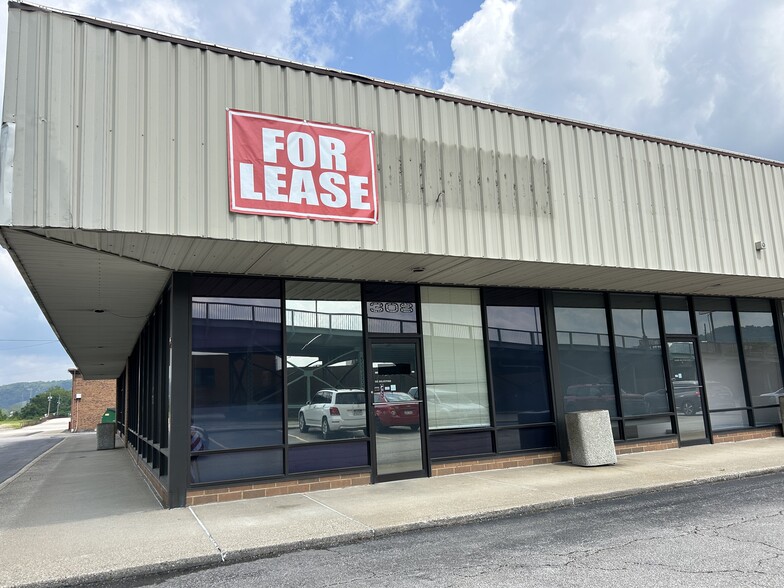 308 Patrick Street Plz, Charleston, WV for lease - Building Photo - Image 1 of 11