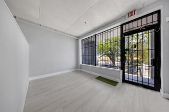 752-776 W Flagler St, Miami, FL for lease Building Photo- Image 1 of 12
