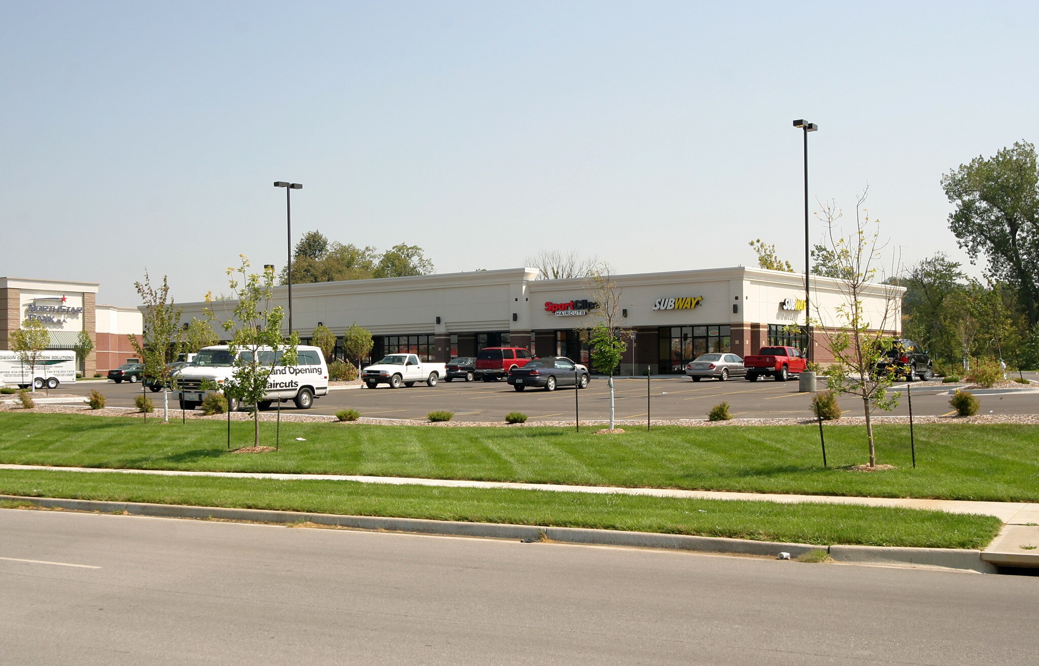 18921 E Valley View Pky, Independence, MO for sale Primary Photo- Image 1 of 1