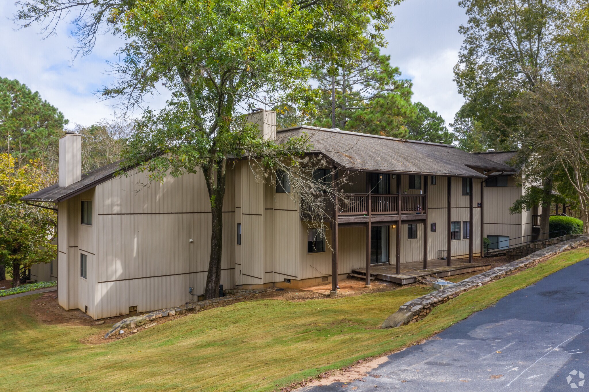 2717 Shell Bark Rd, Decatur, GA 30035 Arborside Apartment Homes