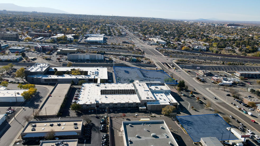 2500 Carlisle Blvd, Albuquerque, NM for sale - Building Photo - Image 2 of 3