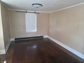2035 9th Ave, Longview, WA for lease Building Photo- Image 1 of 7