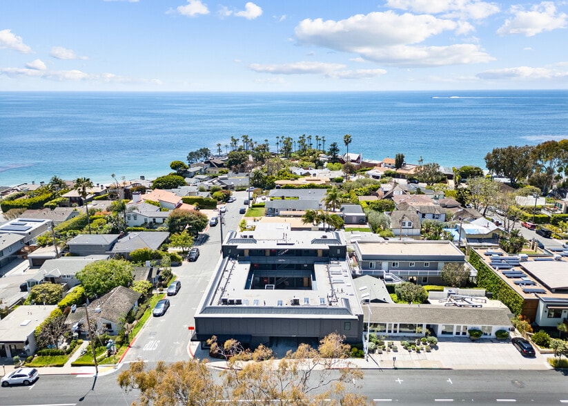 1105 N Coast Hwy, Laguna Beach, CA for sale - Building Photo - Image 2 of 9