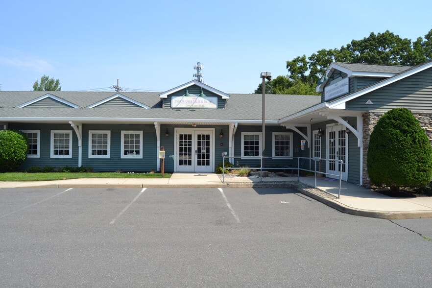 4631 US Highway 9, Howell, NJ for lease - Building Photo - Image 2 of 2