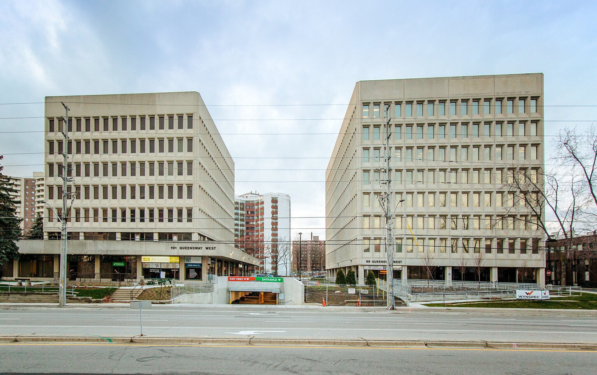 101 Queensway W, Mississauga, ON for lease Building Photo- Image 1 of 3