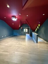 4400 MacArthur Blvd NW, Washington, DC for lease Interior Photo- Image 2 of 9