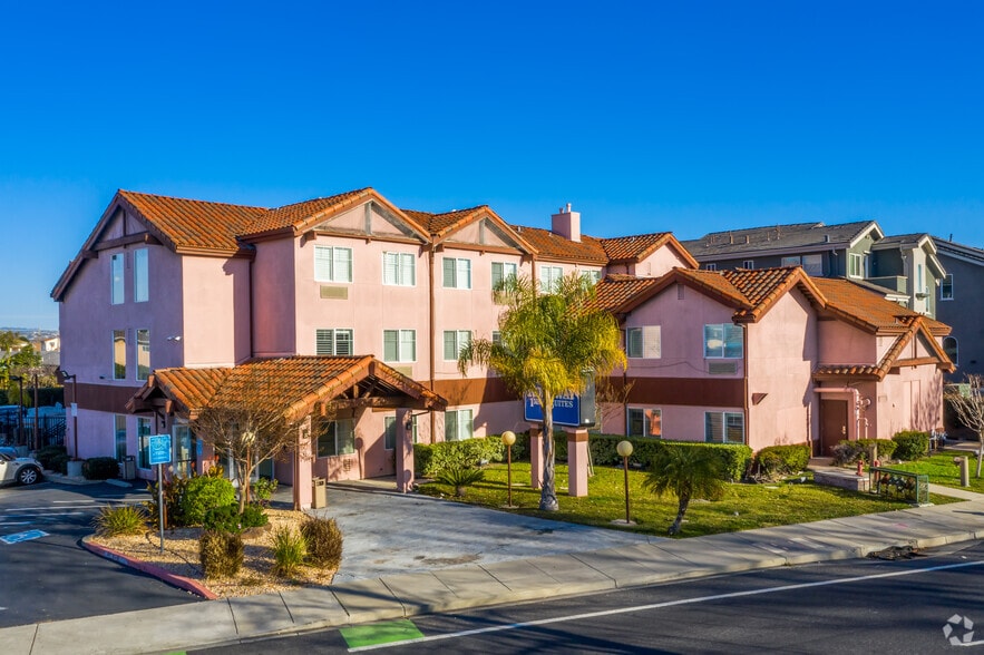 835 W A St, Hayward, CA for sale - Primary Photo - Image 1 of 6