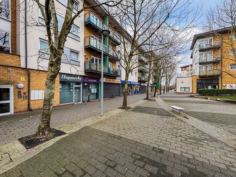 Parkhouse Ct, Hatfield for sale - Building Photo - Image 1 of 10