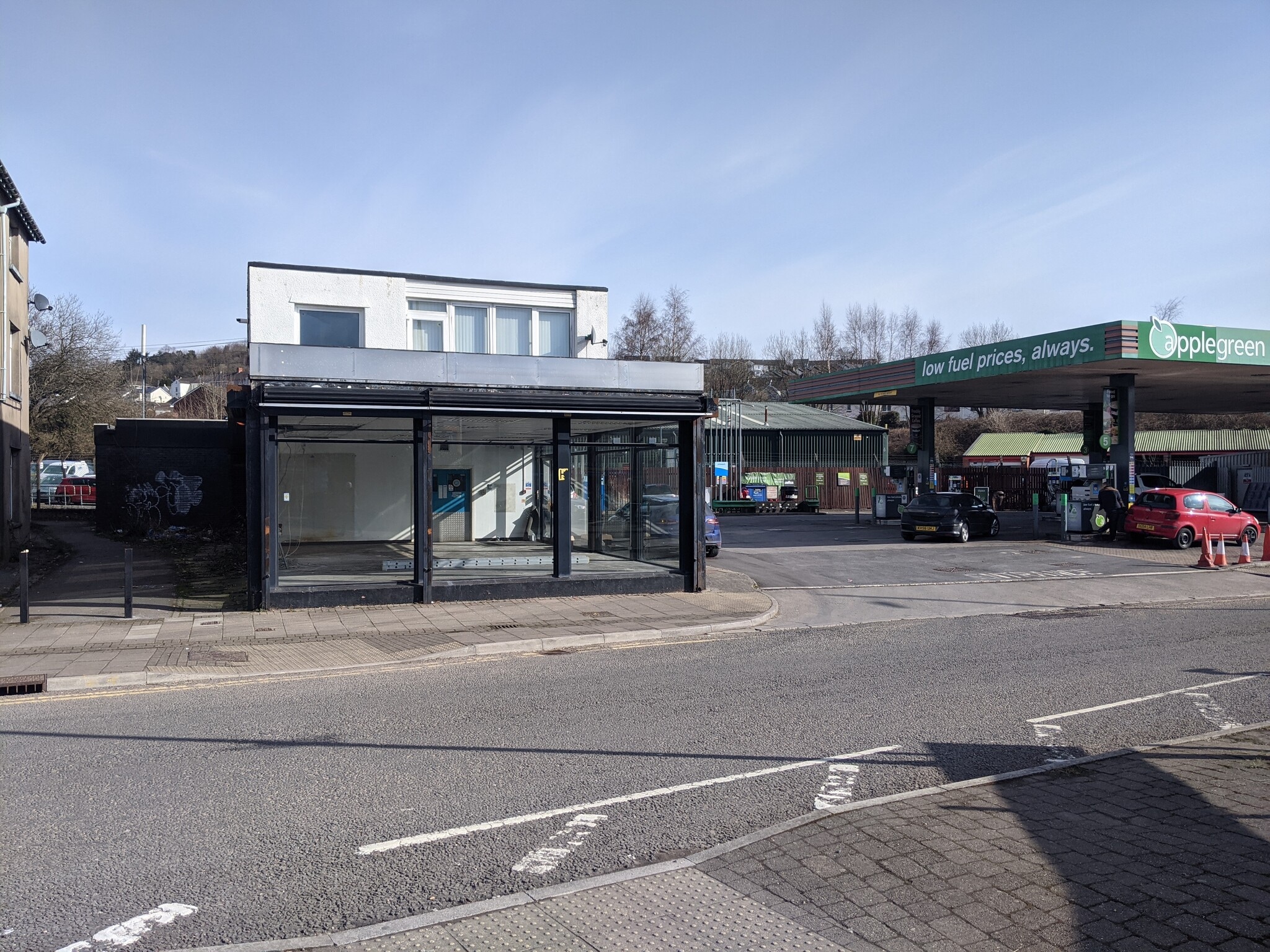 3 Lower High St, Merthyr Tydfil for sale Primary Photo- Image 1 of 1