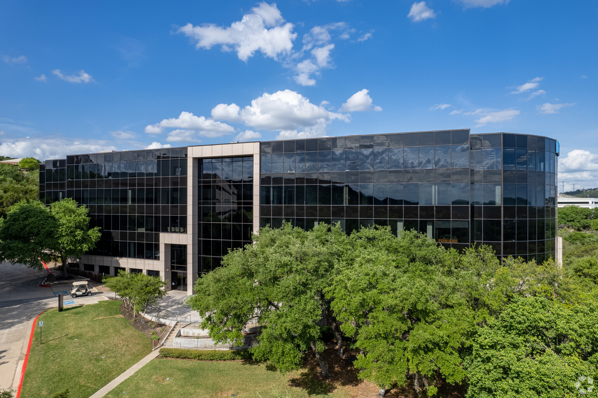 6200 Bridgepoint Pky, Austin, TX for lease Primary Photo- Image 1 of 8