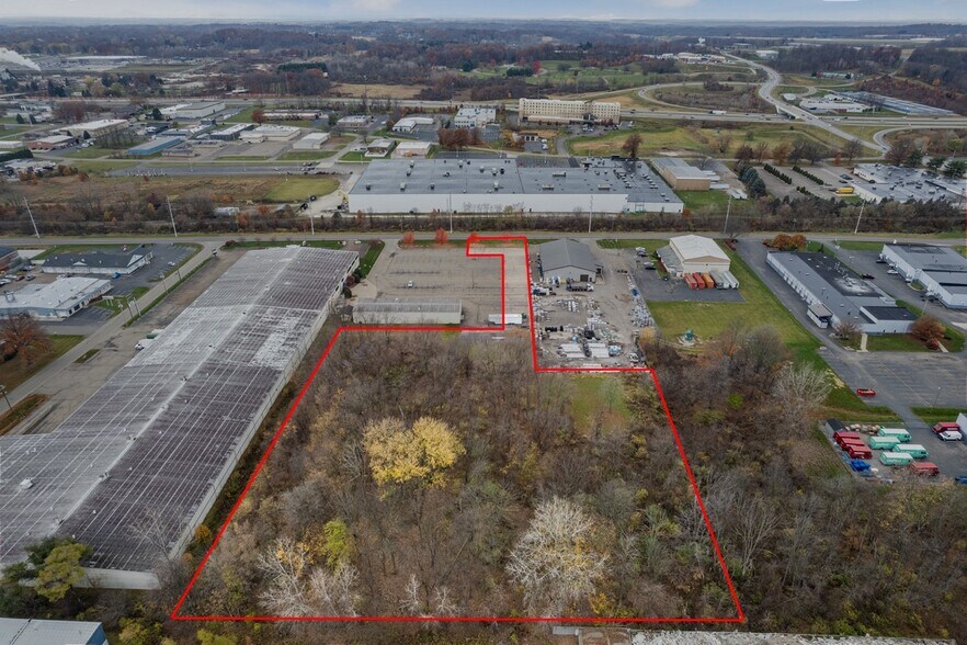 7774 Whipple Ave NW, North Canton, OH for sale - Primary Photo - Image 1 of 1