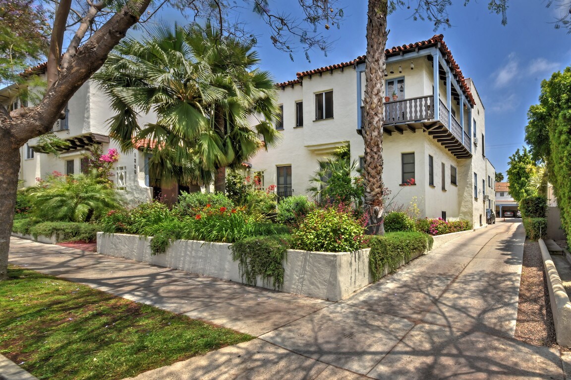 1226 Havenhurst Dr, West Hollywood, CA 90046 Property Record