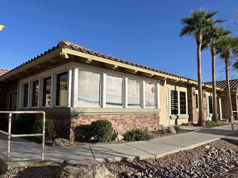 7305 S Pecos Rd, Las Vegas, NV for lease - Building Photo - Image 1 of 16