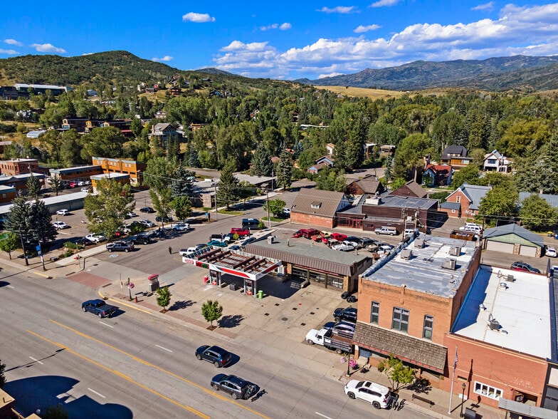 942 Lincoln, Steamboat Springs, CO for sale - Building Photo - Image 2 of 16