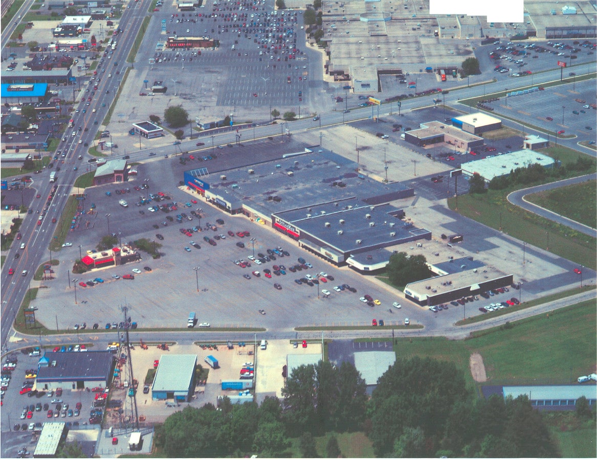 2184 Elida Rd, Lima, OH 45805 Lima Plaza