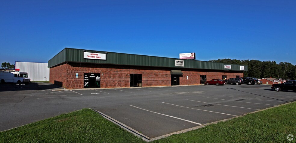 4612 W Highway 74, Monroe, NC for sale - Primary Photo - Image 1 of 1