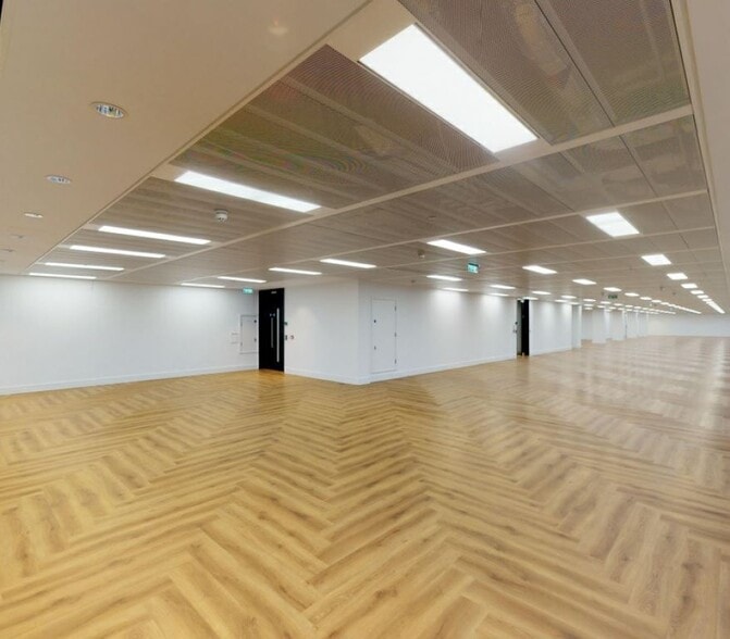 10 Lower Thames St, London for lease - Interior Photo - Image 2 of 32