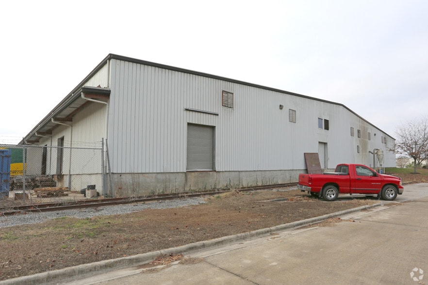 2210 Industrial Dr SW, Cullman, AL for sale - Building Photo - Image 3 of 6