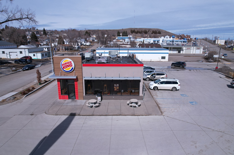 1400 E Main St, Mandan, ND for sale Primary Photo- Image 1 of 1