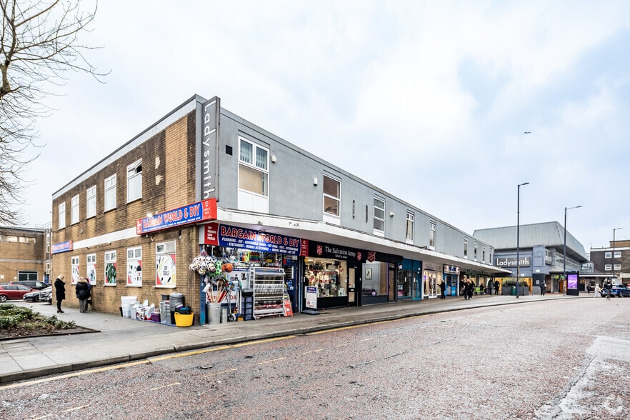 Old St, Ashton Under Lyne for lease - Building Photo - Image 3 of 10