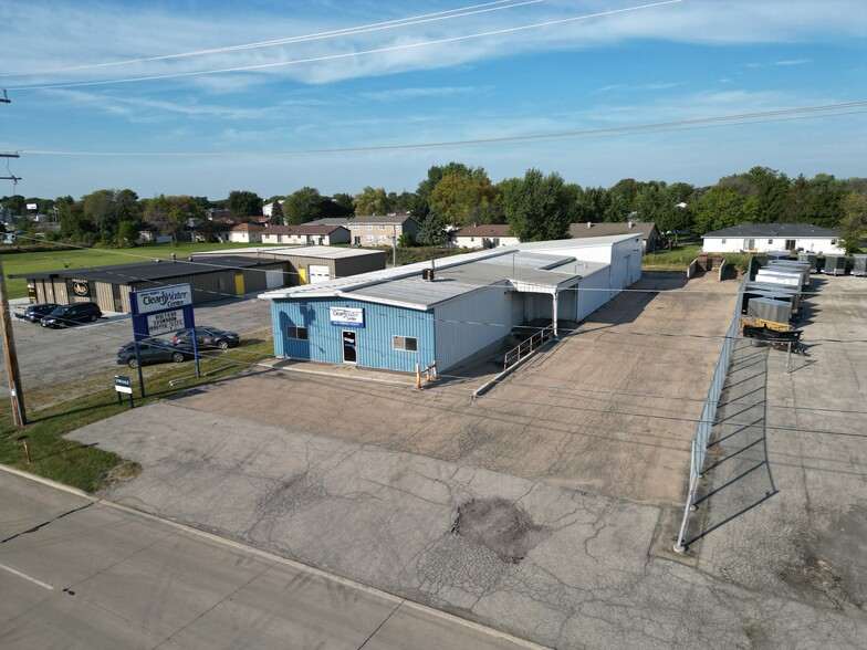 2150 American Dr, Neenah, WI for lease - Building Photo - Image 1 of 7