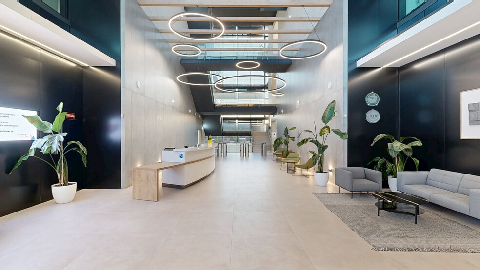 Calle Ribera del Loira, 56 - 58, Madrid, Madrid for lease - Matterport 3D Scan - Image 2 of 29