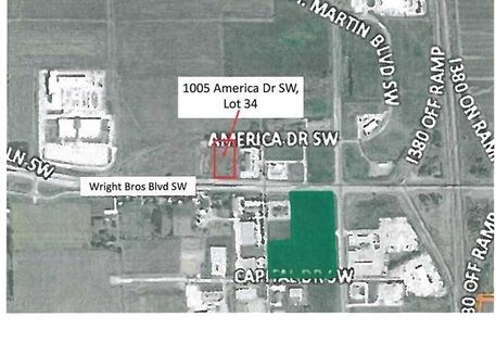 1005 SW America Dr, Cedar Rapids, IA for sale Primary Photo- Image 1 of 1