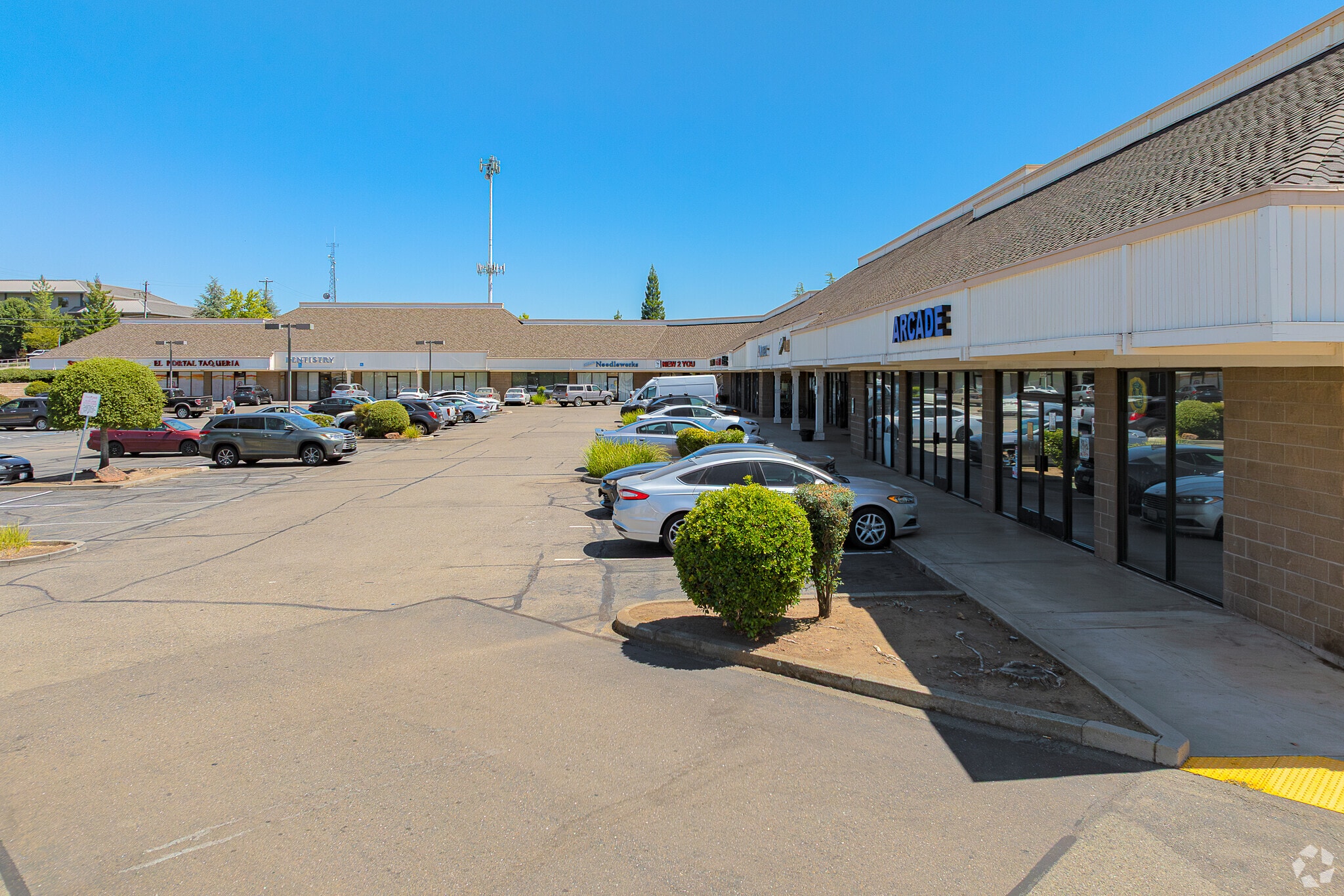 13348-13354 Lincoln Way, Auburn, CA for lease Primary Photo- Image 1 of 2