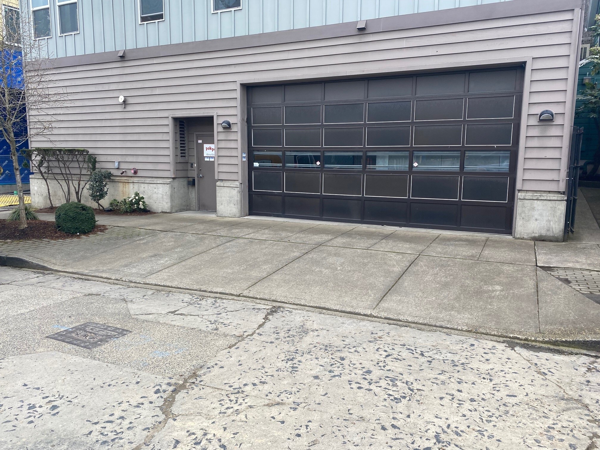 3220 SE Milwaukie Ave, Portland, OR for lease Building Photo- Image 1 of 5