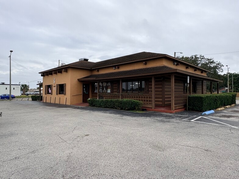1606 W Vine St, Kissimmee, FL for sale - Building Photo - Image 1 of 23