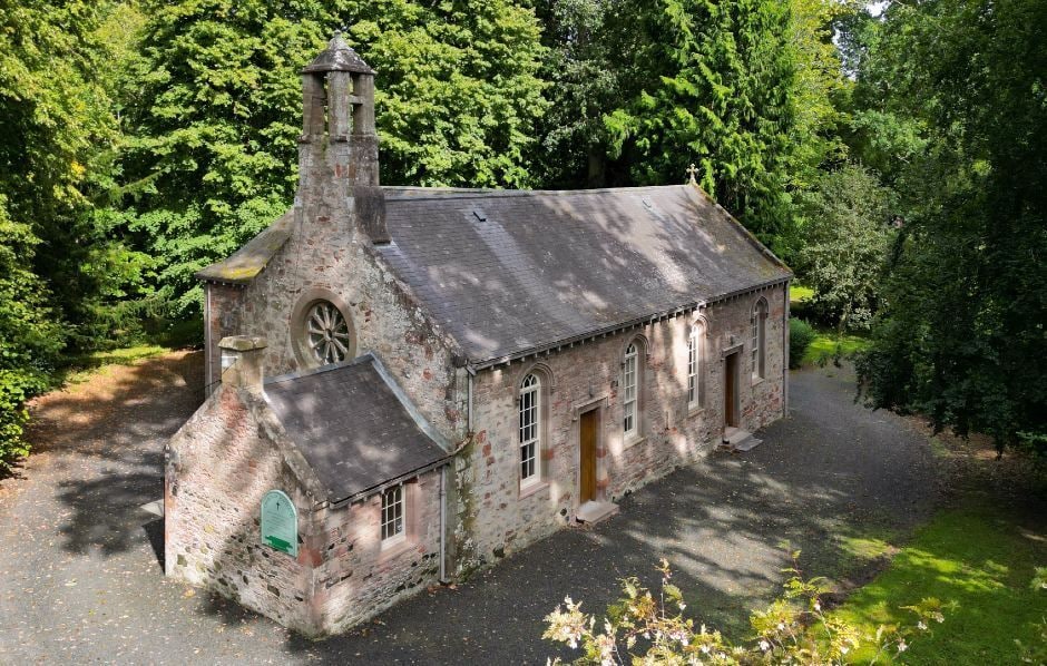 Broomhall, Melrose for sale Primary Photo- Image 1 of 3