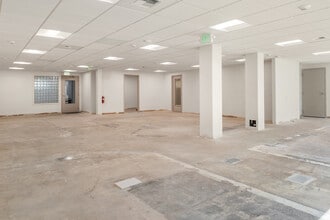 12917 SE 38th St, Bellevue, WA for lease Interior Photo- Image 2 of 4