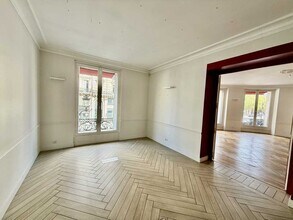 5 Avenue De L'Opera, Paris for lease Interior Photo- Image 2 of 9