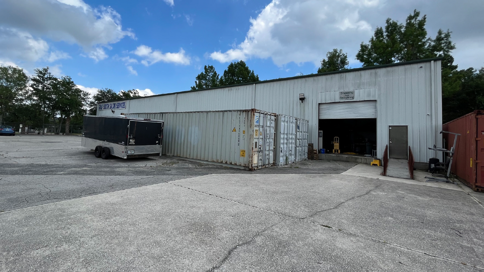 5110-100 University Blvd W, Jacksonville, FL for lease - Building Photo - Image 2 of 2