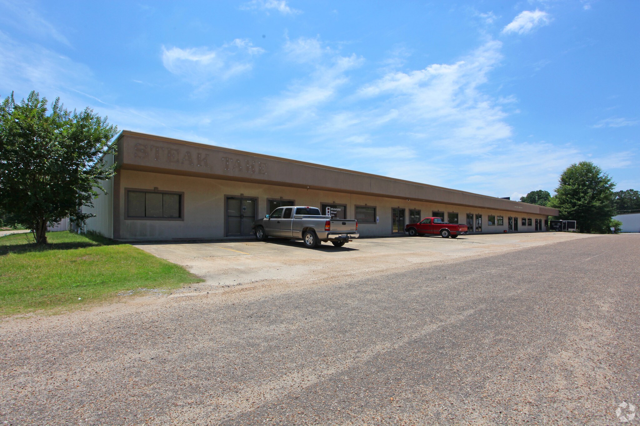2304-2322 Wall St, Millbrook, AL for lease Primary Photo- Image 1 of 4