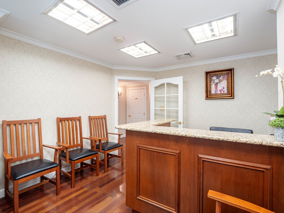 1035 Park Ave, New York, NY 10028 - Unit E - - Interior Photo - Image 2 of 11