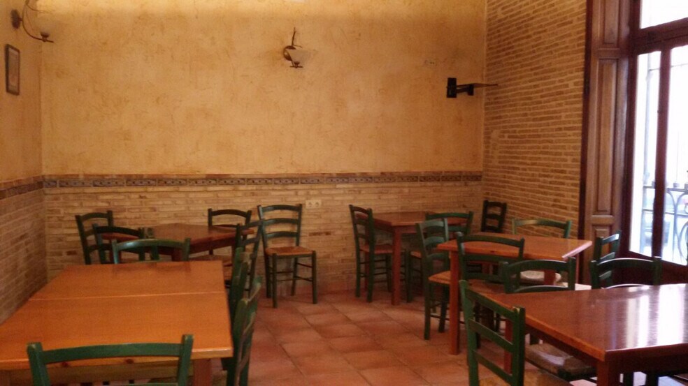 Retail in València for sale - Building Photo - Image 3 of 26