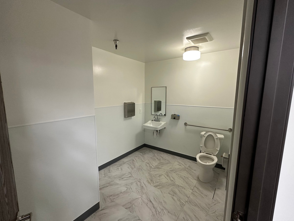 3505 Cadillac Ave, Costa Mesa, CA for lease Interior Photo- Image 4 of 11