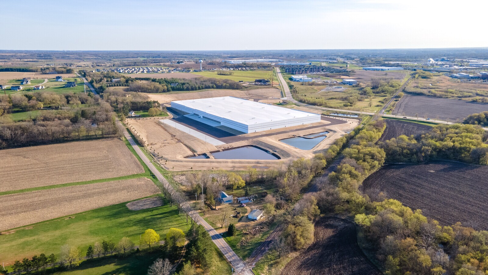 1901 Gateway Blvd, Beloit, WI 53511 Available Class A Industrial