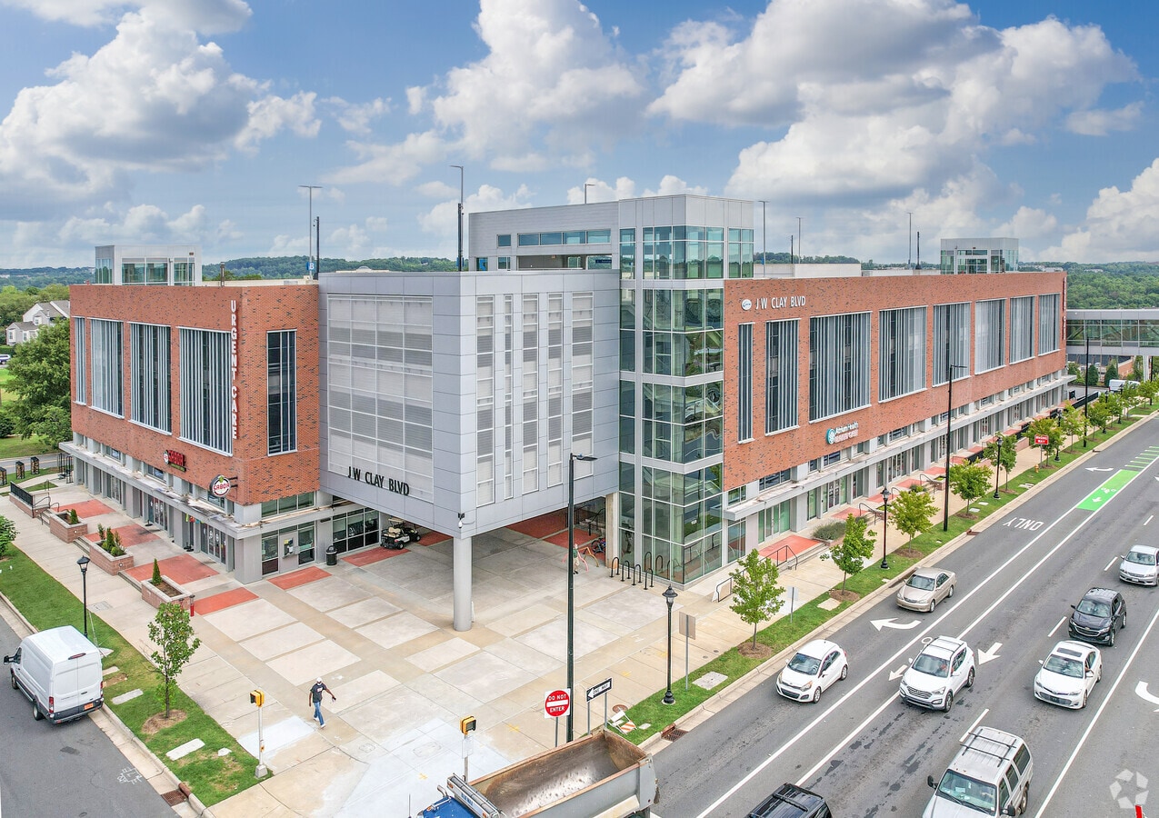 9325 Jw Clay Blvd, Charlotte, NC 28262 JW Clay Blvd Station Retail