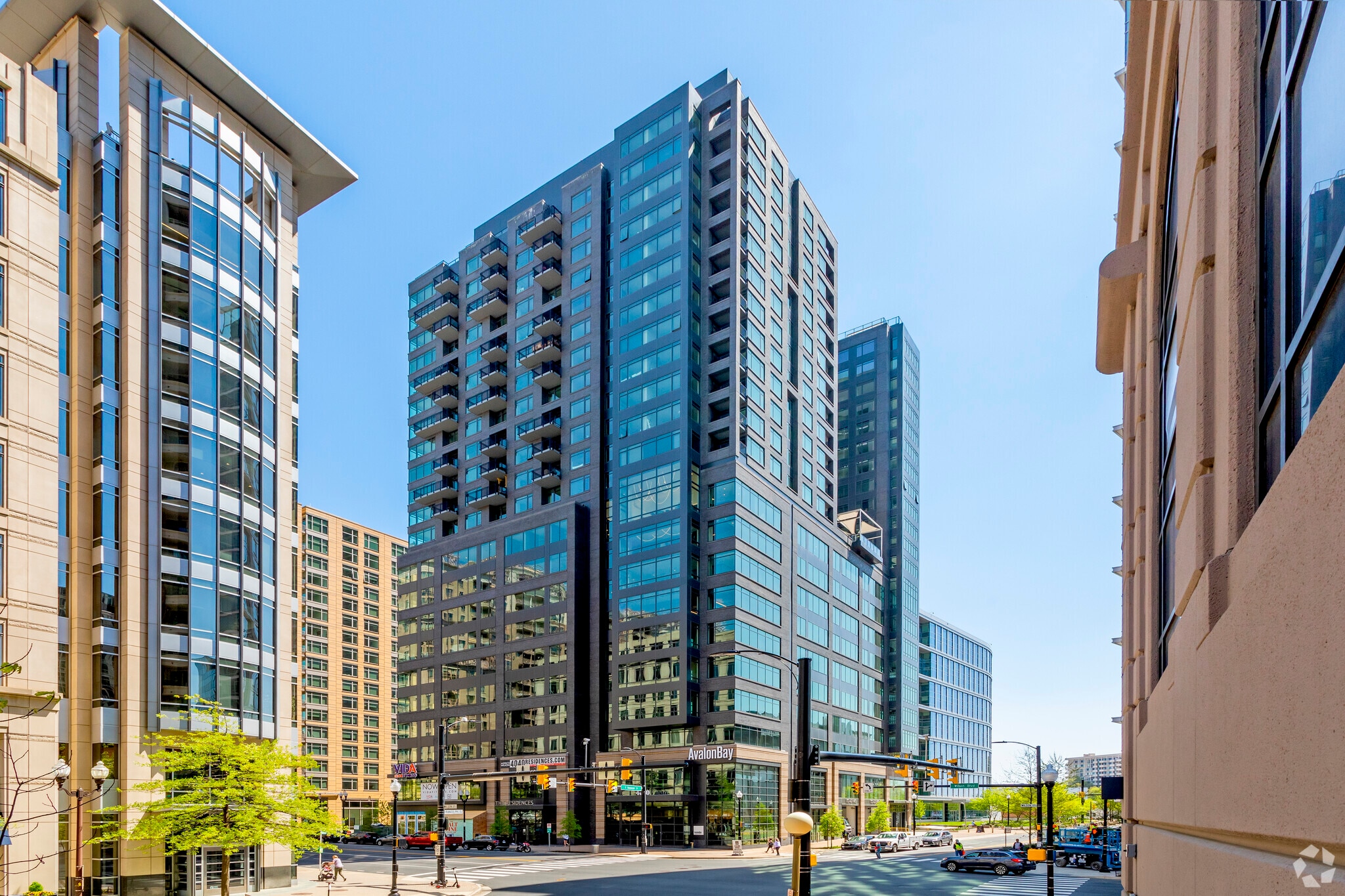 4040 Wilson Blvd, Arlington, VA for lease Building Photo- Image 1 of 9