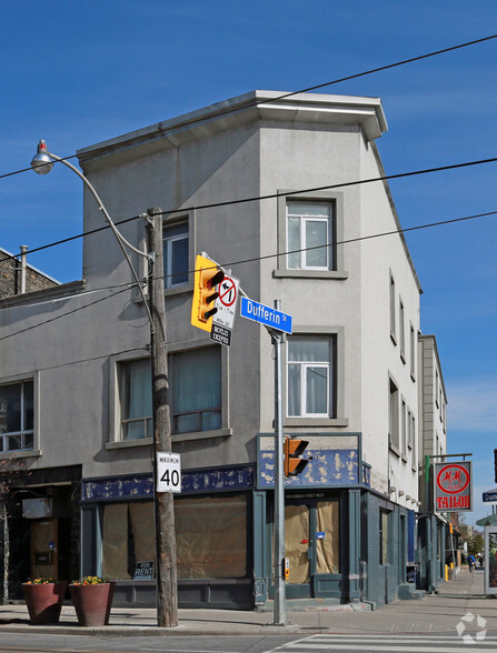 1484 Dundas St W, Toronto, ON for lease - Building Photo - Image 2 of 4