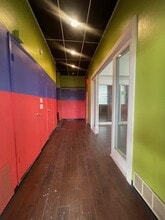 4422 Live Oak St, Dallas, TX for lease Building Photo- Image 1 of 32