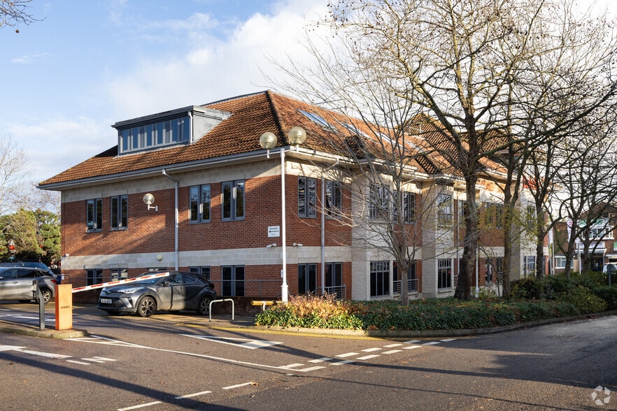 Bay Tree Ave, Leatherhead for lease - Building Photo - Image 2 of 2