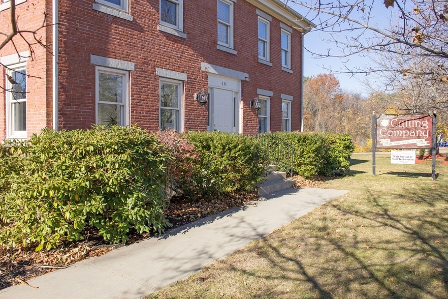 334 Hartford Ave, Bellingham, MA for sale - Primary Photo - Image 1 of 1