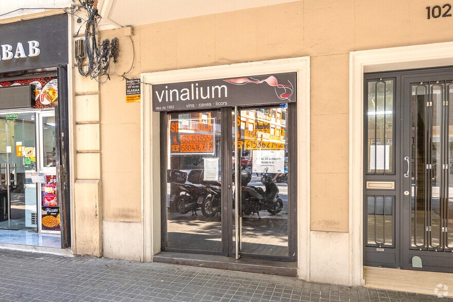 Multifamily in Barcelona, Barcelona for sale - Building Photo - Image 3 of 3