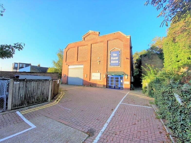 1 Linkfield Rd, Isleworth for lease - Building Photo - Image 3 of 15