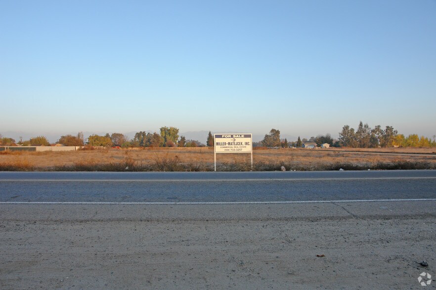 Hwy 198 @ Farmersville Blvd, Visalia, CA for sale - Other - Image 1 of 6